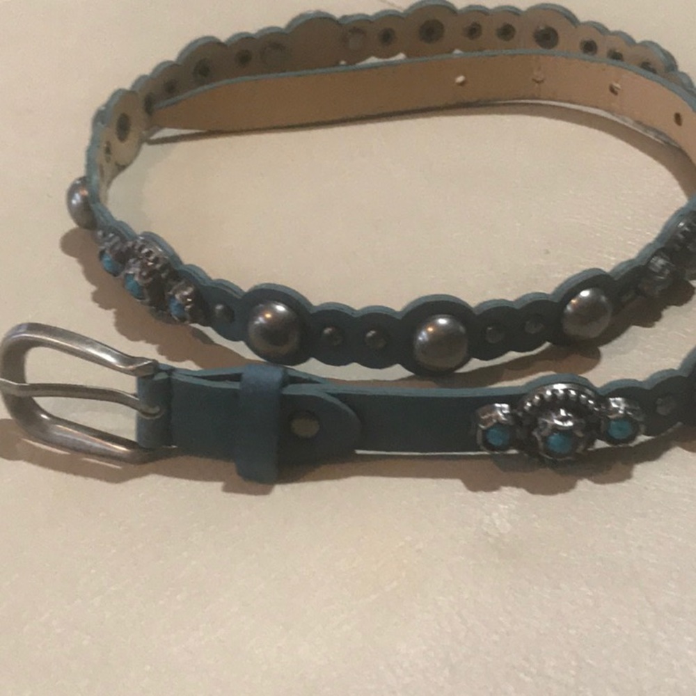 Fashion belt.